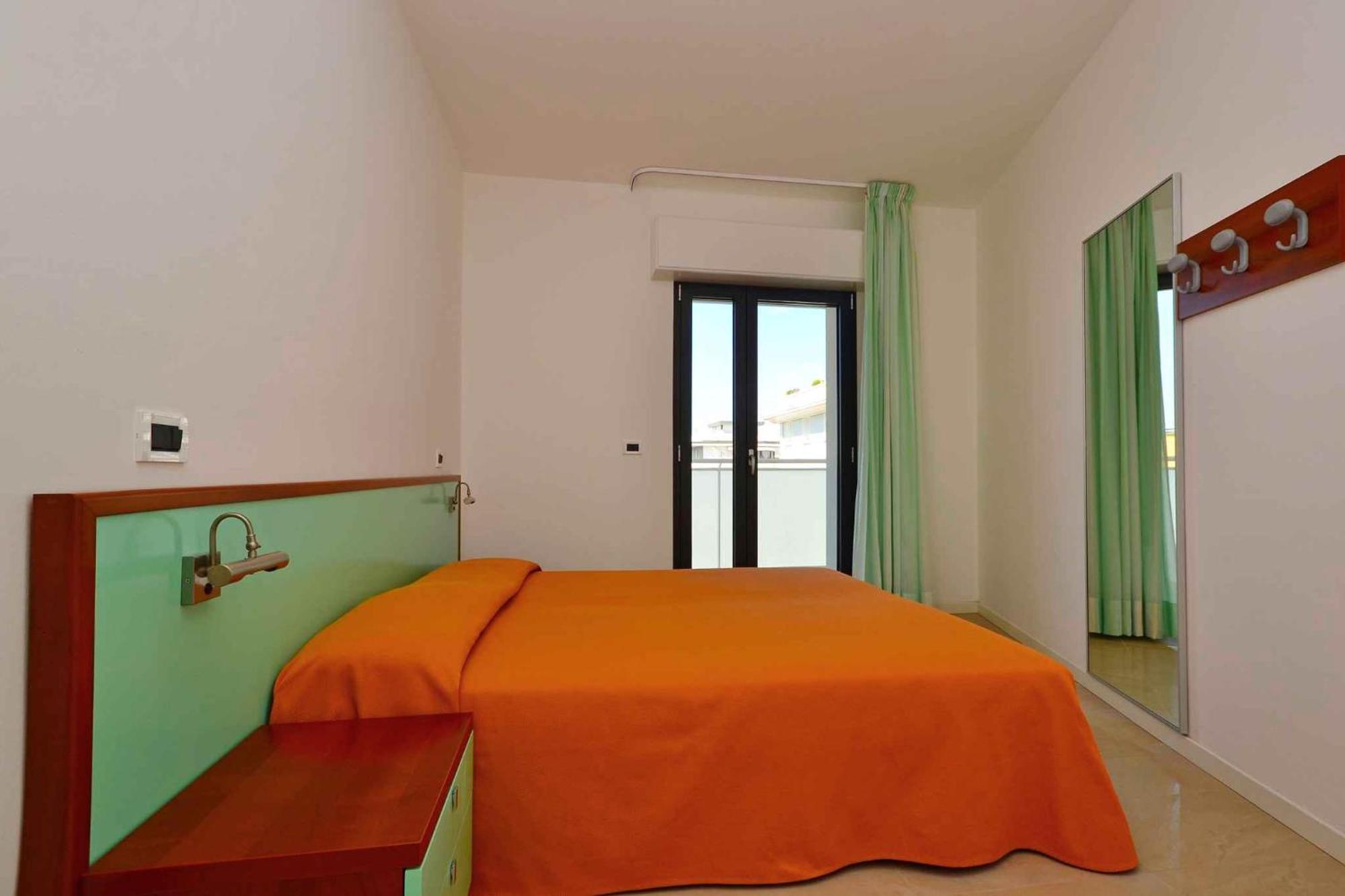 Apartments In Lignano 21632 Линьяно-Саббьядоро Номер фото