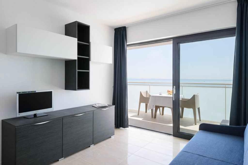 Apartments In Lignano 21632 Линьяно-Саббьядоро Номер фото